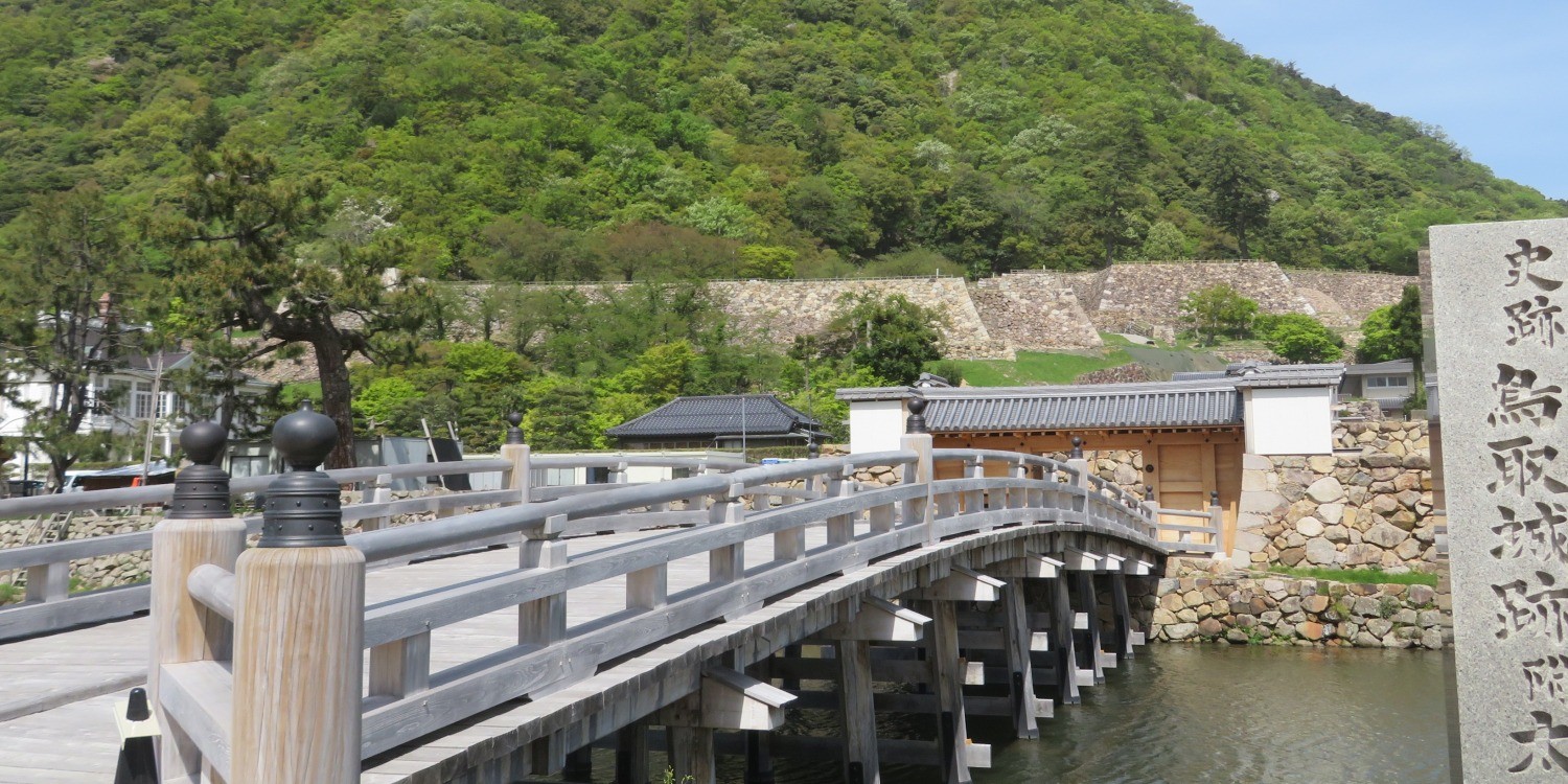 鳥取城跡 「日本（ひのもと）にかくれなき名山」に築かれた城　