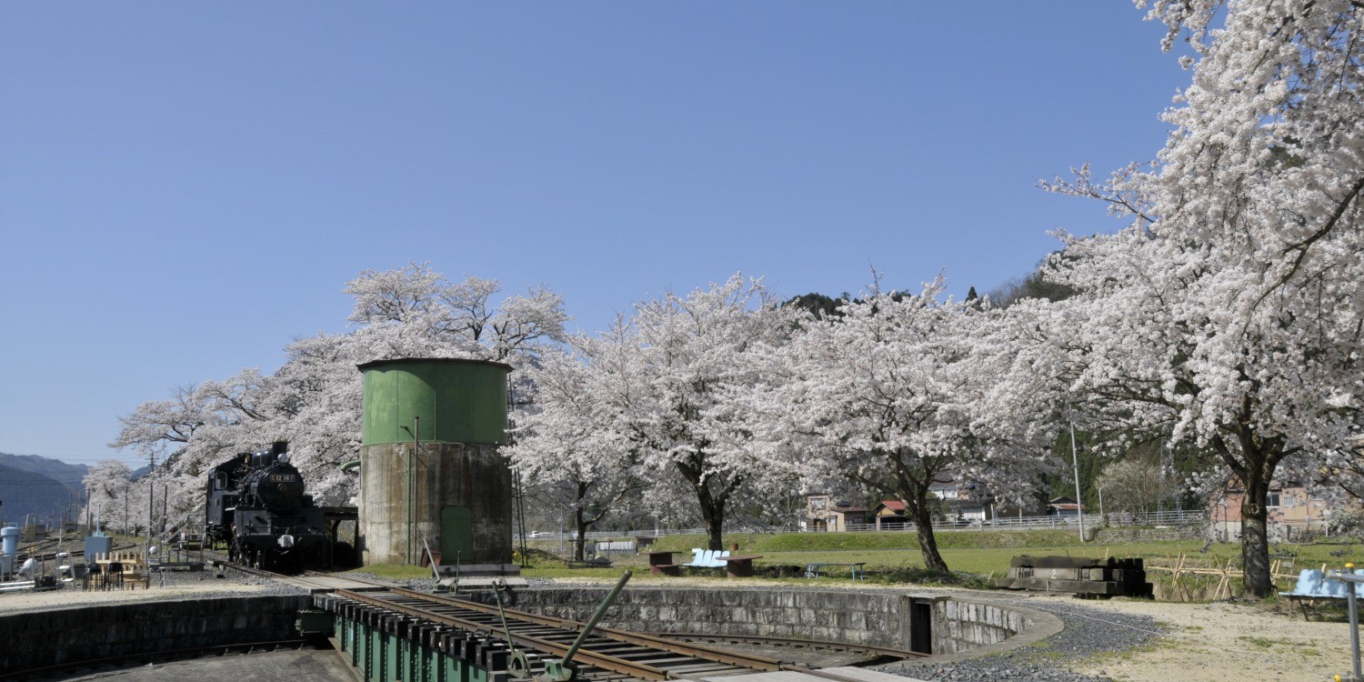 歴史と自然・鉄道の町「若桜町」