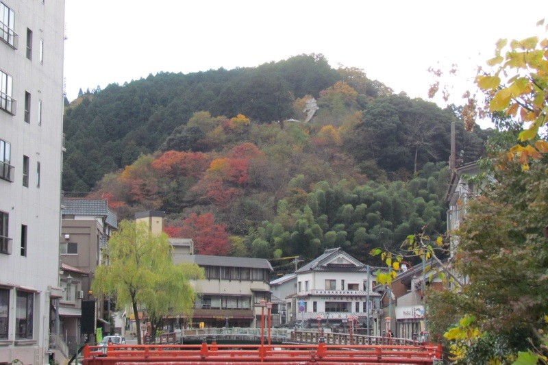 紅葉スポット（新温泉町・温泉エリア）