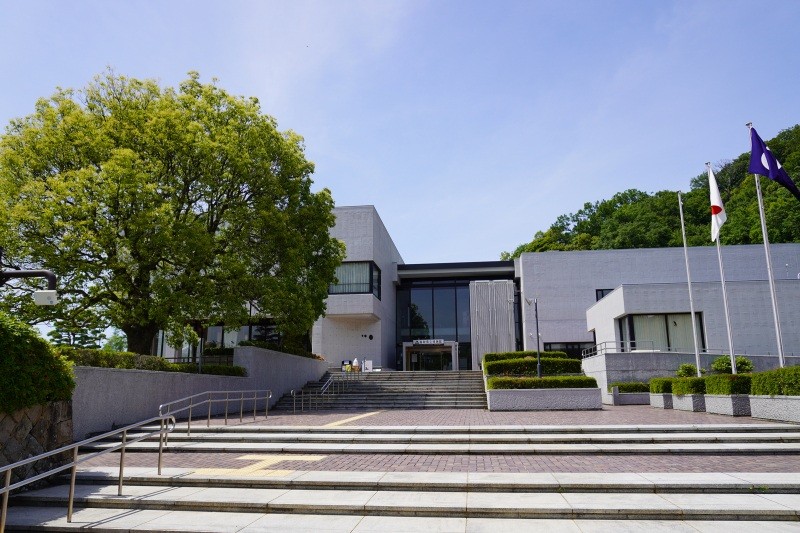 鳥取県立博物館