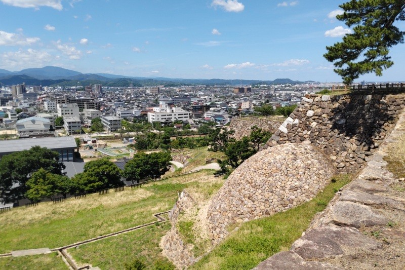 天球丸から見た巻石垣