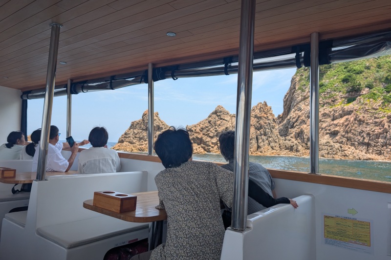 浦富海岸島めぐり遊覧船／イメージ
