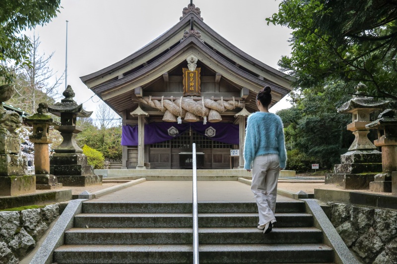 白兎神社（樹叢 ）©TRAIL ON