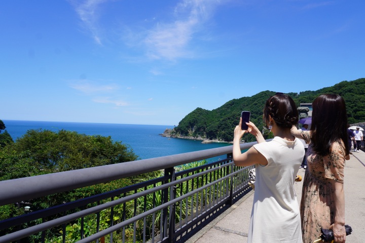 【4時間】絶景の秘境駅「鎧」と そらの駅「あまるべ」を訪ねる旅