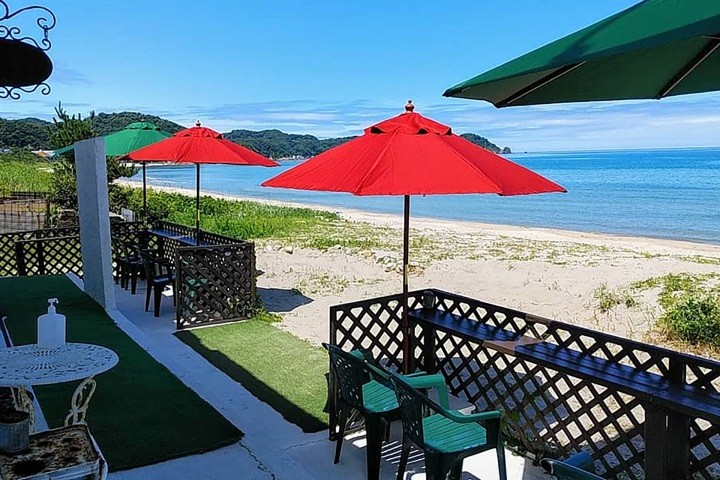 Beach Cafe & Outdoor ALOHA（カフェ）