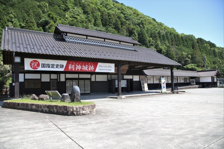 平福駅