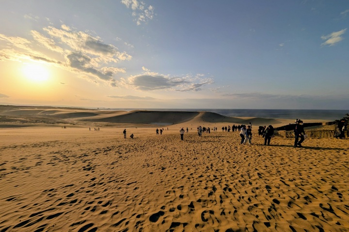 鳥取砂丘の夕日