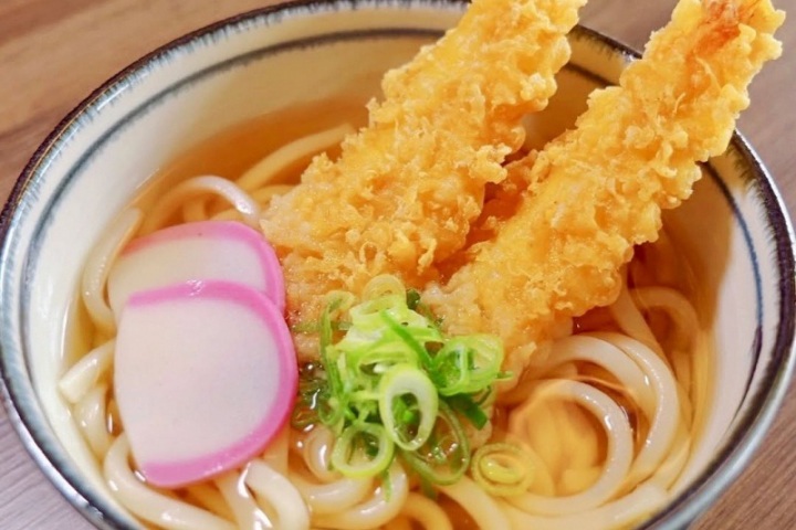 11:29　隼駅着　HOME8823　昼食