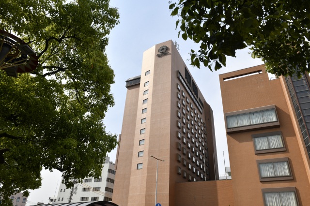 [ Undefined: spot-title-plain ]