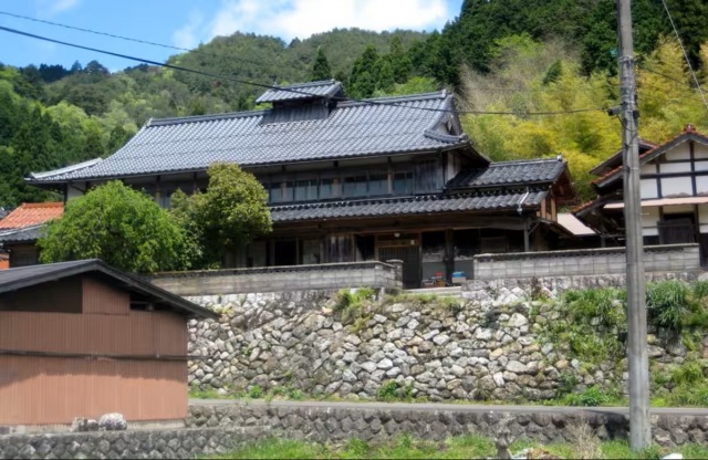 [ Undefined: spot-title-plain ]