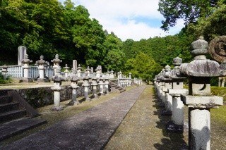 鳥取藩主池田家墓所