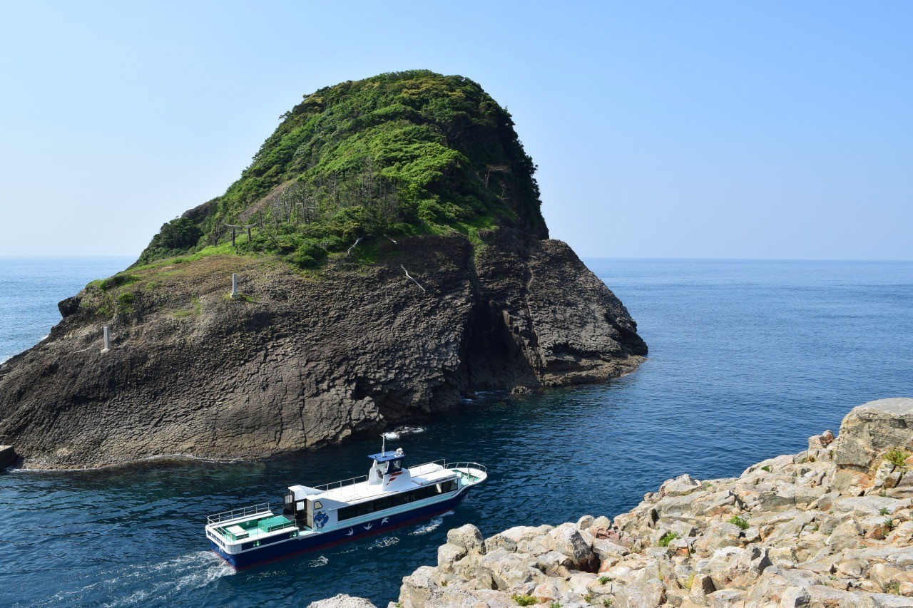 但馬海岸遊覧船 観光スポット 鳥取市観光サイト 公式 鳥取市のおすすめ観光 旅行情報