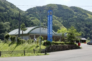 おもしろ昆虫化石館