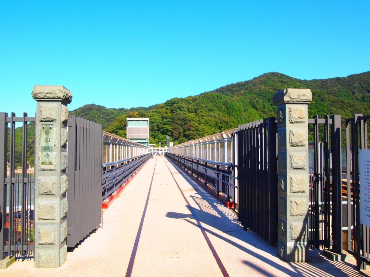 余部鉄橋・余部クリスタルタワー・空の駅あまるべ｜観光スポット｜鳥取