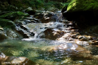 赤波川渓谷甌穴群
